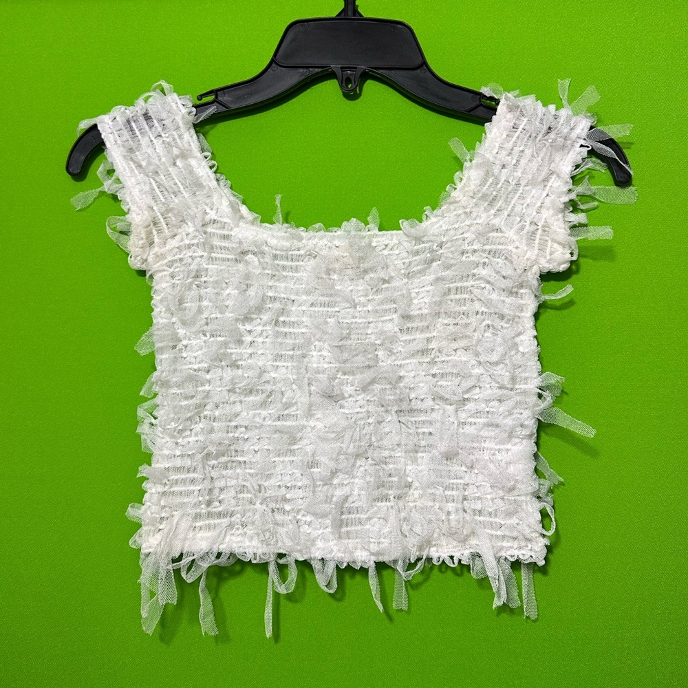White off the shoulder crop